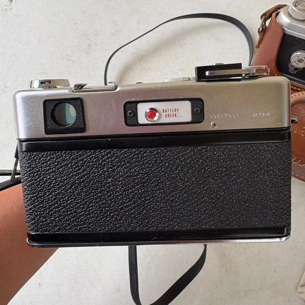 Vintage GE Exposure Meter with Brown Leather Case